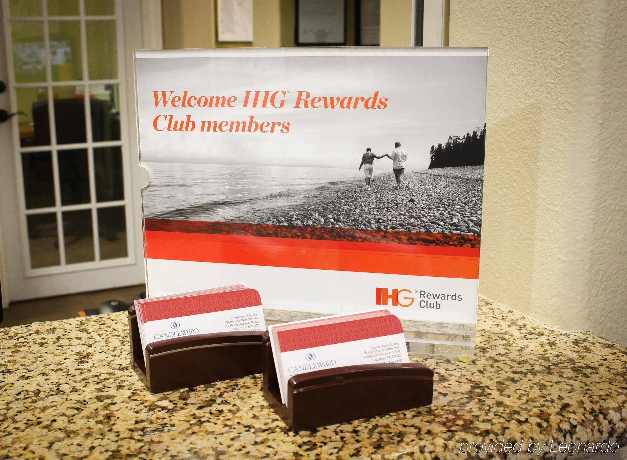 Candlewood Suites Houston Westchase - Westheimer By Ihg Екстериор снимка